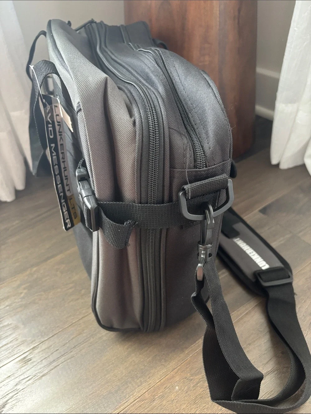 Lunkerhunt LTS AVJD Messenger Bag,tackle storage & tray fishing,water resistant